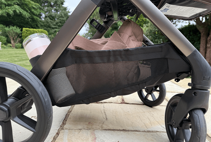 Close-up of Bababing Raffi 2.0 pushchair basket
